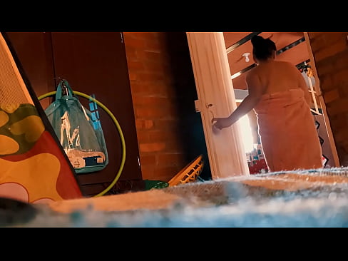 ❤️ Mjomba ananifuata kuoga, ananitania wakati naoga. kwetu sw.doujin-sexy.ru ❌❤